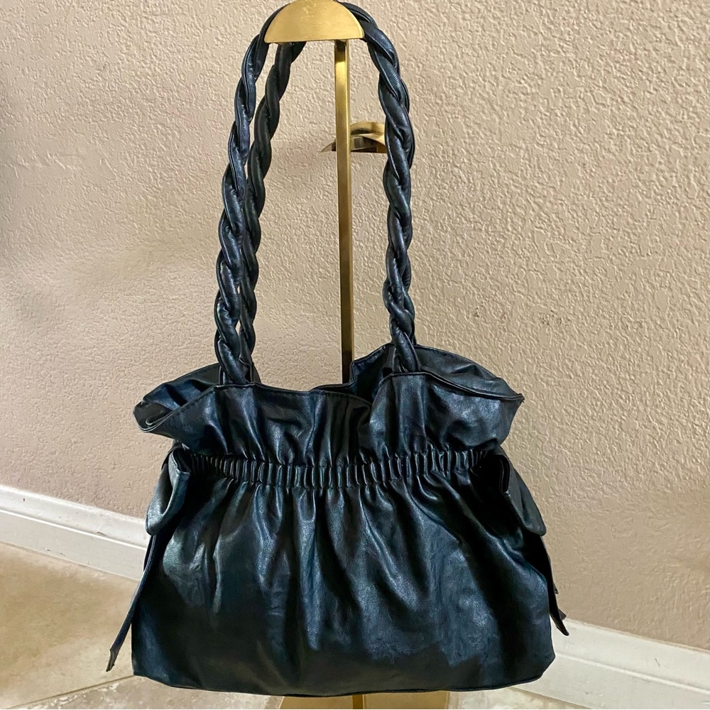 Bows Shoulder Bag